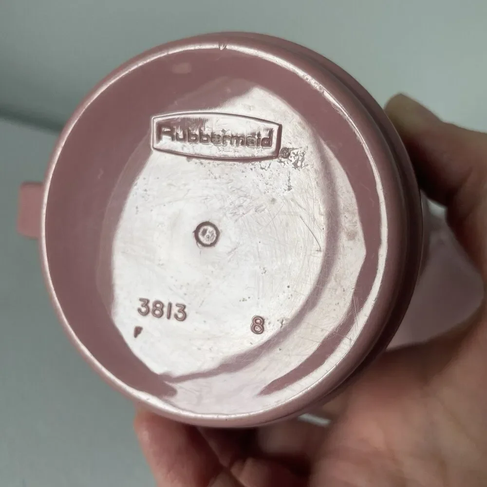 Rubbermaid vintage pink